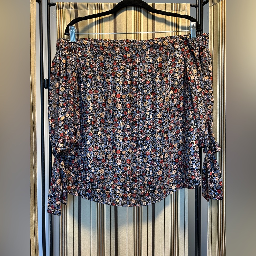 Bardot floral top
